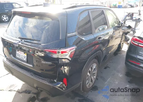 2025 Subaru Forester Touring z USA, uszkodzony, nr VIN JF2SLDTC9SH444187